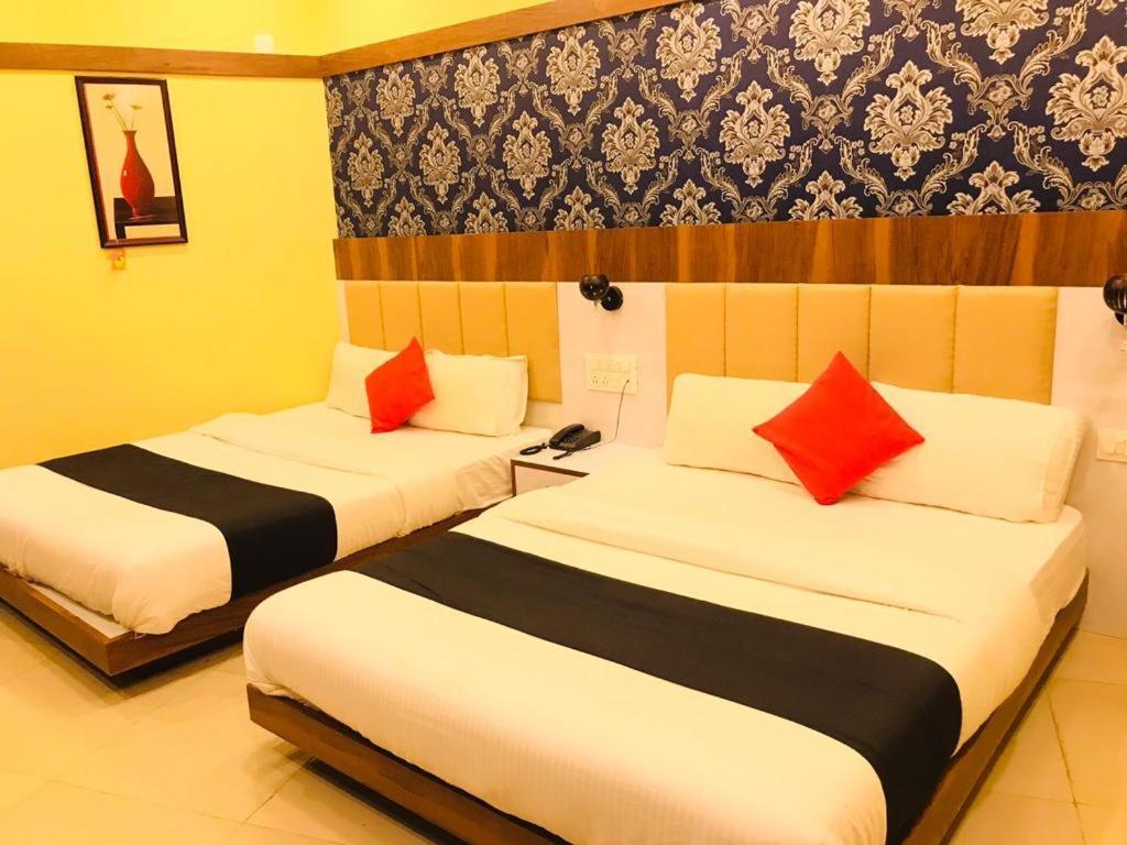 Hotel Keerthana Puttur Puttur  Eksteriør billede